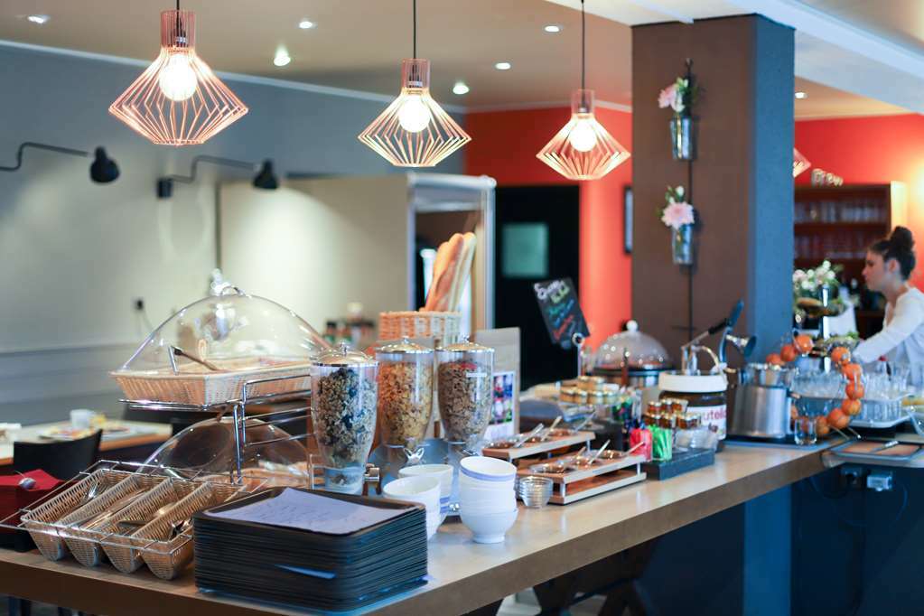 Kyriad Rouen Nord - Mont Saint Aignan Restauracja zdjęcie